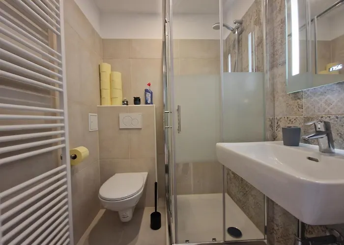 Feelhome-donau-6 Gaeste-wifi-smart Tv Apartmán *